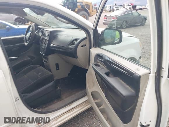 ✅ 2012 Dodge Grand Caravan SE • VIN: 2C4RDGBG9CR407646 • Лот: 42820760. Опубликован ранее на IAAI с пробегом 102 018 миль. Бесплатный доступ к архиву аукционных продаж из США и подробный отчёт об истории автомобиля на DreamBid. Изображение 5.