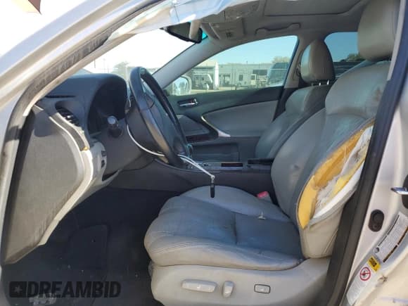 ✅ 2006 Lexus IS 250 • VIN: JTHCK262065004023 • Lot: 85393595. Listed on Copart with Not provided. Free auction sales archive from the USA and detailed vehicle history report at DreamBid. Image 7.