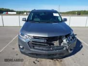 ✅ 2020 Chevrolet Traverse LT Cloth • VIN: 1GNERGKW3LJ211270 • Lot: 43425852. Wystawiony na IAAI z przebiegiem 126 578 mil. Bezpłatny archiwum sprzedaży aukcyjnych z USA i szczegółowy raport historii pojazdu na DreamBid. Zdjęcie 12.