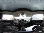 ✅ 2017 MINI Hardtop Cooper S • VIN: WMWXP7C39H3B94675 • Lot: 42532420. Wystawiony na IAAI z przebiegiem 94 340 mil. Bezpłatny archiwum sprzedaży aukcyjnych z USA i szczegółowy raport historii pojazdu na DreamBid. Zdjęcie 18.