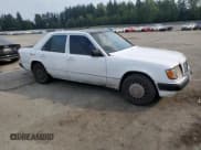 ✅ 1987 Mercedes-Benz 300 D • VIN: WDBEB33D6HA389411 • Lot: 80513135. Listed on Copart with 183,310 mi. Free auction sales archive from the USA and detailed vehicle history report at DreamBid. Image 4.