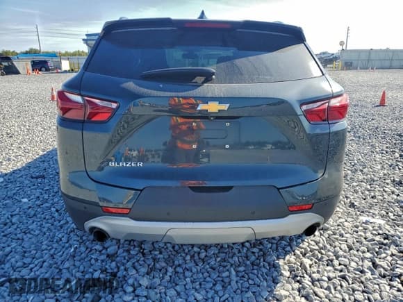 ✅ 2019 Chevrolet Blazer • VIN: 3GNKBCRS5KS669859 • Lot: 95573215. Listed on Copart with 122,499 mi. Free auction sales archive from the USA and detailed vehicle history report at DreamBid. Image 6.