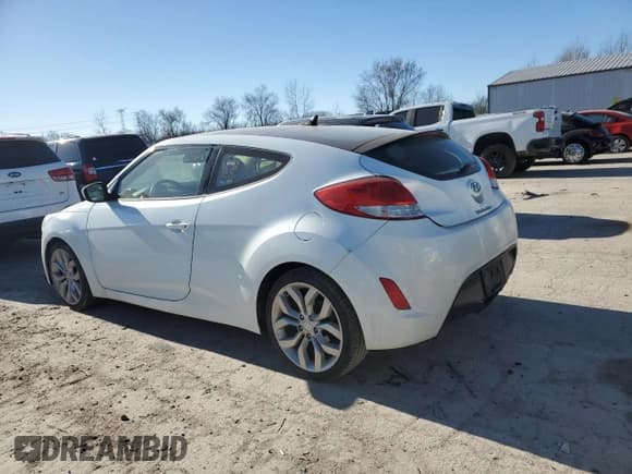 ✅ 2013 Hyundai Veloster w/Black Int • VIN: KMHTC6AD6DU133512 • Lot: 83541084. Wystawiony na Copart z przebiegiem 150 762 mil. Bezpłatny archiwum sprzedaży aukcyjnych z USA i szczegółowy raport historii pojazdu na DreamBid. Zdjęcie 2.