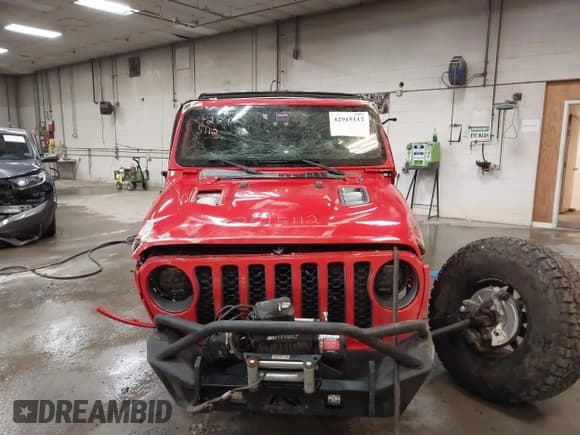 ✅ 2020 Jeep Gladiator Rubicon • VIN: 1C6JJTBG2LL144012 • Lot: 42915112. Listed on IAAI with 43,297 mi. Free auction sales archive from the USA and detailed vehicle history report at DreamBid. Image 6.