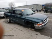 ✅ 1997 Dodge Dakota • VIN: 1B7GG23XXVS260724 • Lot: 81040004. Wystawiony na Copart z przebiegiem Nie podano. Bezpłatny archiwum sprzedaży aukcyjnych z USA i szczegółowy raport historii pojazdu na DreamBid. Zdjęcie 4.