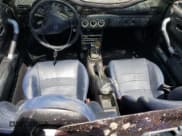 ✅ 2003 Toyota MR2 • VIN: JTDFR320030054174 • Лот: 62969055. Опубликован ранее на Copart с пробегом 81 966 миль. Бесплатный доступ к архиву аукционных продаж из США и подробный отчёт об истории автомобиля на DreamBid. Изображение 8.