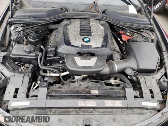 ✅ 2007 BMW 6 Series 650i • VIN: WBAEK135X7CN81297 • Lot: 63506025. Wystawiony na Copart z przebiegiem 162 616 mil. Bezpłatny archiwum sprzedaży aukcyjnych z USA i szczegółowy raport historii pojazdu na DreamBid. Zdjęcie 11.