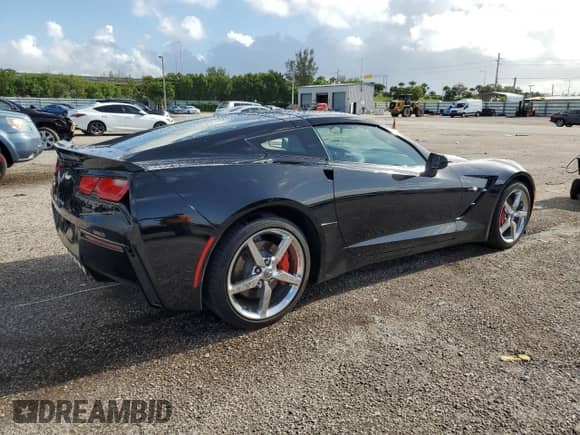 2014 Chevrolet Corvette 3LT z VIN 1G1YF2D79E5109175, wystawiony jako Copart lot #69514604 z przebiegiem 17 514 mil mil oraz Czysty tytuł • Clean title. Historia ofert i sprzedaży dostępna na DreamBid. Obrazek 3.