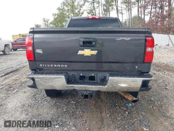 ✅ 2016 Chevrolet Silverado 2500HD LT • VIN: 1GC1KVEG8GF108407 • Лот: 43762529. Опубликован ранее на IAAI с пробегом 216 824 миль. Бесплатный доступ к архиву аукционных продаж из США и подробный отчёт об истории автомобиля на DreamBid. Изображение 16.