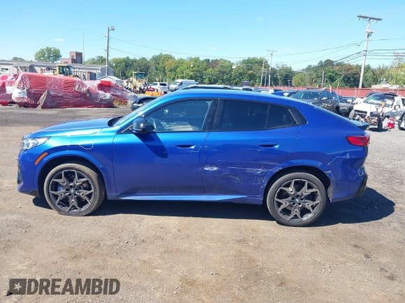✅ 2024 BMW X2 M35i • VIN: WBX83GM00R5Y61789 • Lot: 43167384. Listed on IAAI with 38,013 mi. Free auction sales archive from the USA and detailed vehicle history report at DreamBid. Image 14.