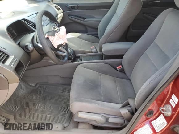 ✅ 2009 Honda Civic DX-G • VIN: 2HGFA16439H105181 • Lot: 70361705. Listed on Copart with Not provided. Free auction sales archive from the USA and detailed vehicle history report at DreamBid. Image 7.
