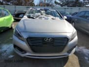 ✅ 2017 Hyundai Sonata Limited • VIN: KMHE34L12HA050795 • Lot: 38795093. Listed on Copart with Not provided. Free auction sales archive from the USA and detailed vehicle history report at DreamBid. Image 5.