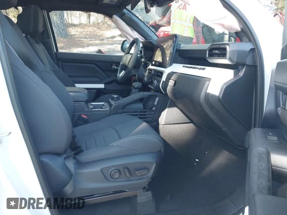 ✅ 2024 Toyota Tacoma TRD Sport Hybrid • VIN: 3TYLC5LN7RT015294 • Lot: 41886724. Listed on IAAI with 157 mi. Free auction sales archive from the USA and detailed vehicle history report at DreamBid. Image 5.