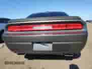 2009 Dodge Challenger R/T z VIN 2B3LJ54TX9H510622, wystawiony jako Copart lot #67607824 z przebiegiem Nie podano mil oraz Szkoda całkowita • Salvage title. Historia ofert i sprzedaży dostępna na DreamBid. Obrazek 6.