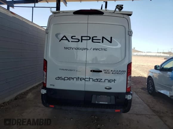 ✅ 2018 Ford Transit • VIN: 1FTYR2CM7JKA51973 • Lot: 59139395. Listed on Copart with Not provided. Free auction sales archive from the USA and detailed vehicle history report at DreamBid. Image 6.