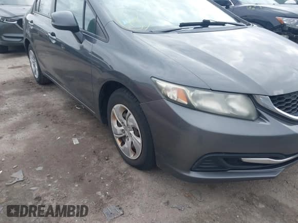 ✅ 2013 Honda Civic LX • VIN: 2HGFB2F55DH579525 • Лот: 43695737. Опубликован ранее на IAAI с пробегом 391 099 миль. Бесплатный доступ к архиву аукционных продаж из США и подробный отчёт об истории автомобиля на DreamBid. Изображение 6.