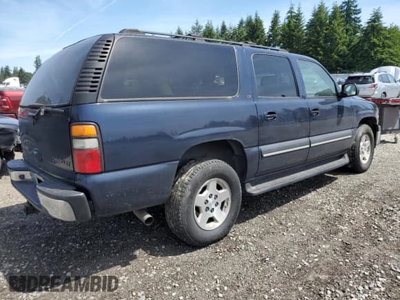✅ 2004 Chevrolet Suburban LT • VIN: 1GNFK16Z74J174204 • Лот: 60078905. Опубликован ранее на Copart с пробегом 182 248 миль. Бесплатный доступ к архиву аукционных продаж из США и подробный отчёт об истории автомобиля на DreamBid. Изображение 3.