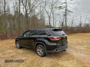 ✅ 2014 Toyota Highlander LE Plus • VIN: 5TDBKRFH3ES024317 • Lot: 95891355. Wystawiony na Copart z przebiegiem 177 932 mil. Bezpłatny archiwum sprzedaży aukcyjnych z USA i szczegółowy raport historii pojazdu na DreamBid. Zdjęcie 3.