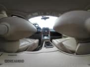 ✅ 2006 Saturn VUE • VIN: 5GZCZ53466S880616 • Lot: 41957587. Wystawiony na IAAI z przebiegiem 106 263 mil. Bezpłatny archiwum sprzedaży aukcyjnych z USA i szczegółowy raport historii pojazdu na DreamBid. Zdjęcie 19.