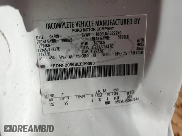 ✅ 2008 Ford F-250 • VIN: 1FDNF20568EE39063 • Lot: 81546053. Wystawiony na Copart z przebiegiem 260 163 mil. Bezpłatny archiwum sprzedaży aukcyjnych z USA i szczegółowy raport historii pojazdu na DreamBid. Zdjęcie 12.