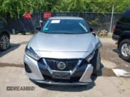 ✅ 2019 Nissan Maxima Platinum • VIN: 1N4AA6AV3KC364600 • Lot: 42914876. Wystawiony na IAAI z przebiegiem 117 959 mil. Bezpłatny archiwum sprzedaży aukcyjnych z USA i szczegółowy raport historii pojazdu na DreamBid. Zdjęcie 12.