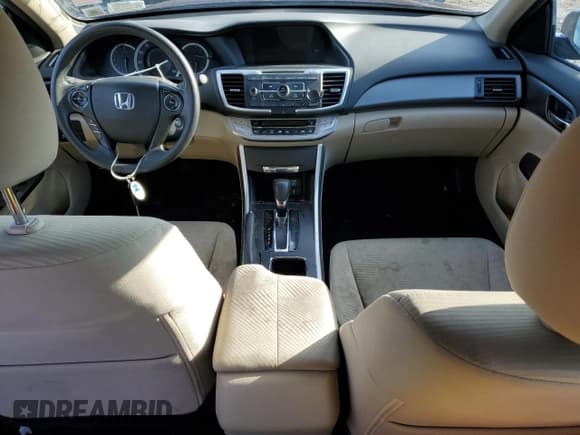 ✅ 2015 Honda Accord LX • VIN: 1HGCR2F31FA094510 • Lot: 93388835. Listed on Copart with 169,531 mi. Free auction sales archive from the USA and detailed vehicle history report at DreamBid. Image 8.