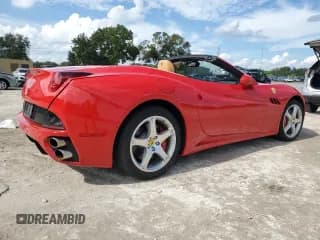 ✅ 2010 Ferrari California • VIN: ZFF65LJA1A0169614 • Lot: 74346564. Wystawiony na Copart z przebiegiem Nie podano. Bezpłatny archiwum sprzedaży aukcyjnych z USA i szczegółowy raport historii pojazdu na DreamBid. Zdjęcie 3.