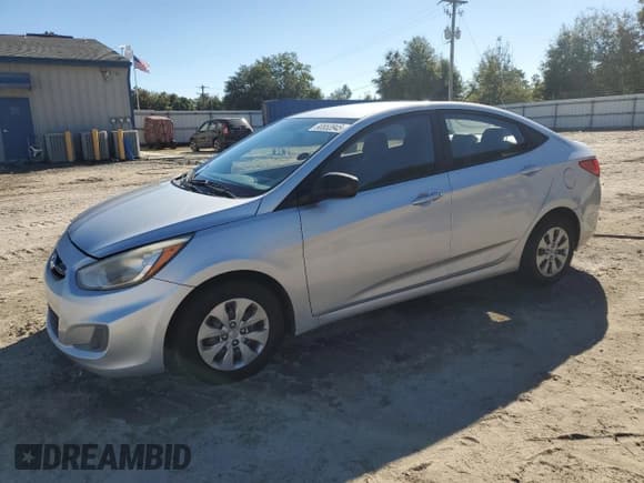 ✅ 2016 Hyundai Accent SE • VIN: KMHCT4AE4GU967487 • Lot: 90853945. Wystawiony na Copart z przebiegiem 121 426 mil. Bezpłatny archiwum sprzedaży aukcyjnych z USA i szczegółowy raport historii pojazdu na DreamBid. Zdjęcie 1.