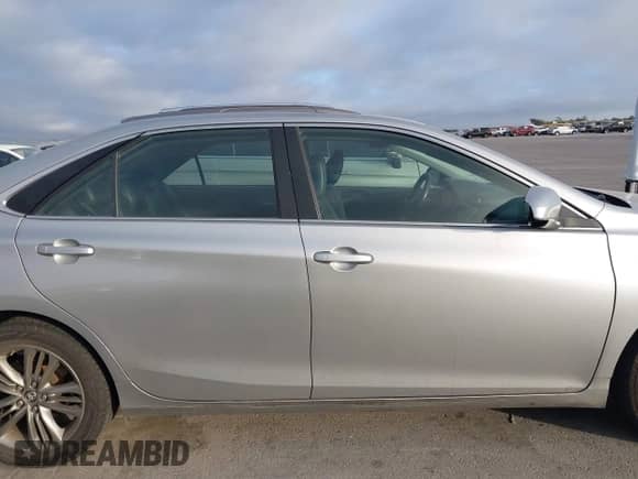 2016 Toyota Camry SE with VIN 4T1BF1FKXGU571077, listed as a IAAI auction lot 43491517 with 196,440 mi miles and . Bid and sale history available at DreamBid. Image 13.