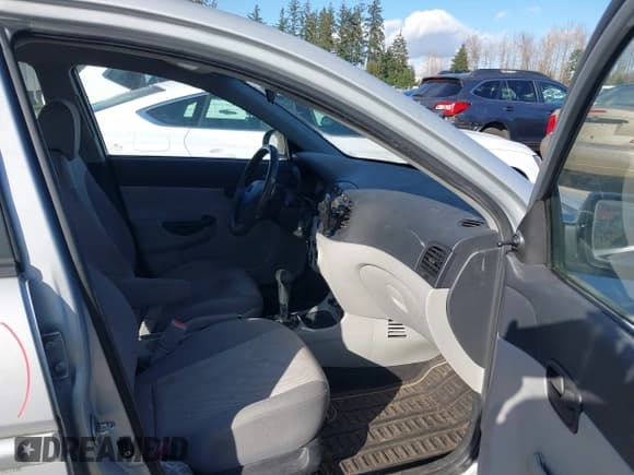 ✅ 2009 Hyundai Accent Auto GLS • VIN: KMHCN46C49U368500 • Лот: 41750693. Опубликован ранее на IAAI с пробегом 166 187 миль. Бесплатный доступ к архиву аукционных продаж из США и подробный отчёт об истории автомобиля на DreamBid. Изображение 5.