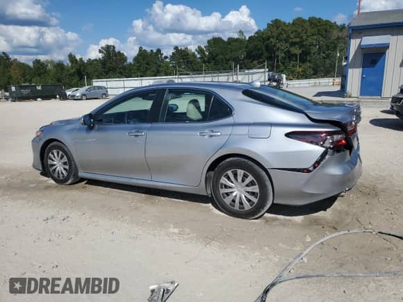 2022 Toyota Camry Hybrid LE z VIN 4T1C31AKXNU570867, wystawiony jako Copart lot #81447885 z przebiegiem 237 715 mil mil oraz Szkoda całkowita • Salvage title. Historia ofert i sprzedaży dostępna na DreamBid. Obrazek 2.