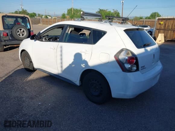 ✅ 2009 Pontiac Vibe • VIN: 5Y2SM67069Z447852 • Lot: 42641621. Wystawiony na IAAI z przebiegiem 190 089 mil. Bezpłatny archiwum sprzedaży aukcyjnych z USA i szczegółowy raport historii pojazdu na DreamBid. Zdjęcie 3.