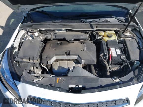 2013 Chevrolet Malibu LT z VIN 1G11C5SA9DF149517, wystawiony jako IAAI lot #43415565 z przebiegiem Nie podano mil oraz . Historia ofert i sprzedaży dostępna na DreamBid. Obrazek 10.