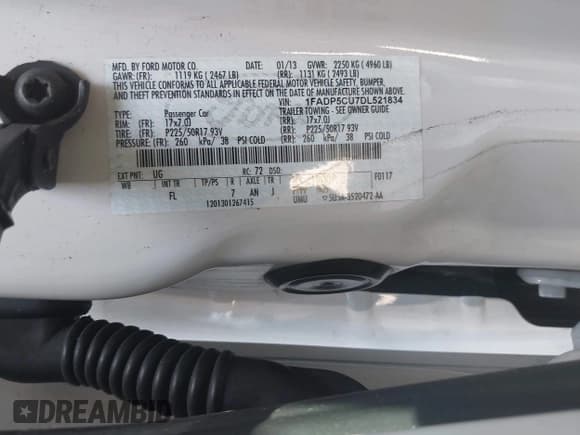 ✅ 2013 Ford C-Max SEL • VIN: 1FADP5CU7DL521834 • Lot: 42360301. Wystawiony na IAAI z przebiegiem 176 186 mil. Bezpłatny archiwum sprzedaży aukcyjnych z USA i szczegółowy raport historii pojazdu na DreamBid. Zdjęcie 9.