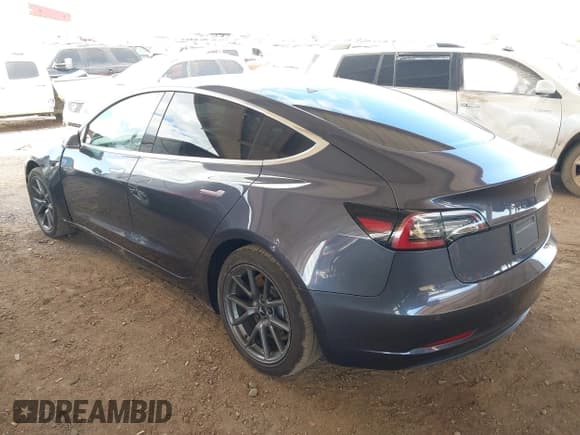 ✅ 2020 Tesla Model 3 Standard Range Plus • VIN: 5YJ3E1EA0LF803452 • Лот: 43418742. Опубликован ранее на IAAI с пробегом 110 460 миль. Бесплатный доступ к архиву аукционных продаж из США и подробный отчёт об истории автомобиля на DreamBid. Изображение 3.