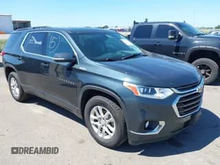 ✅ 2020 Chevrolet Traverse LT Cloth • VIN: 1GNEVGKW3LJ188682 • Lot: 42634091. Wystawiony na IAAI z przebiegiem 105 626 mil. Bezpłatny archiwum sprzedaży aukcyjnych z USA i szczegółowy raport historii pojazdu na DreamBid. Zdjęcie 1.