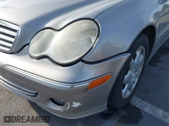 ✅ 2006 Mercedes-Benz C 280 Luxury • VIN: WDBRF54H56A909744 • Lot: 39415277. Wystawiony na IAAI z przebiegiem 285 769 mil. Bezpłatny archiwum sprzedaży aukcyjnych z USA i szczegółowy raport historii pojazdu na DreamBid. Zdjęcie 6.