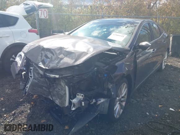 ✅ 2016 Hyundai Azera Limited • VIN: KMHFH4JG4GA508039 • Lot: 43509733. Listed on IAAI with 39,443 mi. Free auction sales archive from the USA and detailed vehicle history report at DreamBid. Image 2.