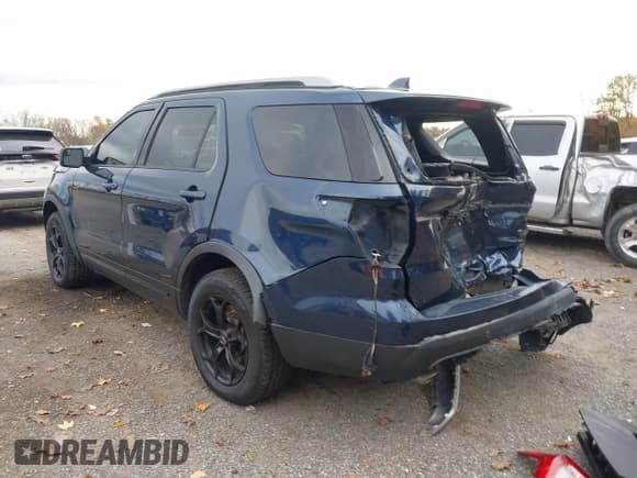 ✅ 2016 Ford Explorer XLT • VIN: 1FM5K8D89GGB68781 • Lot: 43620074. Listed on IAAI with 132,137 mi. Free auction sales archive from the USA and detailed vehicle history report at DreamBid. Image 3.