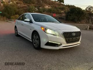 ✅ 2017 Hyundai Sonata Limited • VIN: KMHE34L31HA071512 • Lot: 87084645. Listed on Copart with 22,959 mi. Free auction sales archive from the USA and detailed vehicle history report at DreamBid. Image 1.