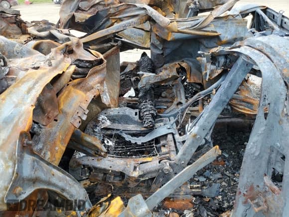 ✅ 2002 Chevrolet Silverado 2500HD LS • VIN: 1GCHK29142E112701 • Lot: 59127915. Wystawiony na Copart z przebiegiem Nie podano. Bezpłatny archiwum sprzedaży aukcyjnych z USA i szczegółowy raport historii pojazdu na DreamBid. Zdjęcie 7.