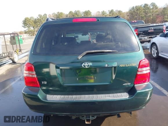 ✅ 2002 Toyota Highlander Limited • VIN: JTEHF21AX20068499 • Lot: 43734555. Listed on IAAI with 232,549 mi. Free auction sales archive from the USA and detailed vehicle history report at DreamBid. Image 16.