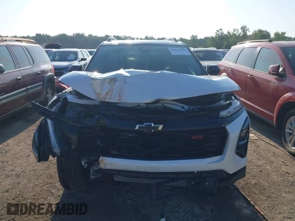 ✅ 2025 Chevrolet Equinox AWD RS • VIN: 3GNAXTEG4SL214364 • Lot: 42924929. Wystawiony na IAAI z przebiegiem 5 381 mil. Bezpłatny archiwum sprzedaży aukcyjnych z USA i szczegółowy raport historii pojazdu na DreamBid. Zdjęcie 13.