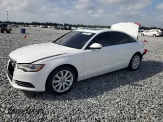 ✅ 2015 Audi A6 Premium • VIN: WAUFFAFC8FN006301 • Lot: 85165415. Wystawiony na Copart z przebiegiem 95 693 mil. Bezpłatny archiwum sprzedaży aukcyjnych z USA i szczegółowy raport historii pojazdu na DreamBid. Zdjęcie 1.