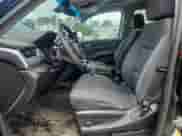 2019 Chevrolet Tahoe Commercial с VIN 1GNLCDEC6KR384581, выставлен на аукционе Copart как лот 64126645 с пробегом 129 471 миль миль и Чистый • Clean title. История ставок и продаж доступна на DreamBid. Изображение 7.