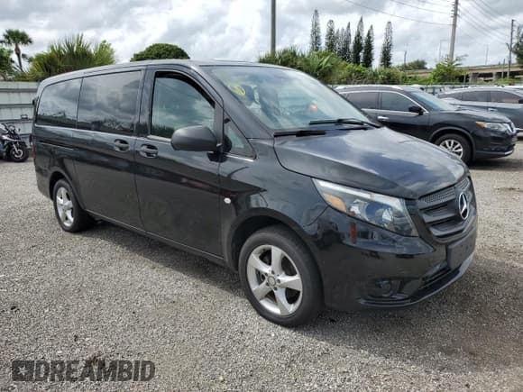 ✅ 2018 Mercedes-Benz Metris Passenger • VIN: WD4PG2EE9J3371237 • Lot: 65760743. Wystawiony na Copart z przebiegiem 156 385 mil. Bezpłatny archiwum sprzedaży aukcyjnych z USA i szczegółowy raport historii pojazdu na DreamBid. Zdjęcie 4.