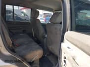 ✅ 2006 Jeep Commander • VIN: 1J8HH48K36C232424 • Lot: 41950150. Listed on IAAI with 358,947 mi. Free auction sales archive from the USA and detailed vehicle history report at DreamBid. Image 8.