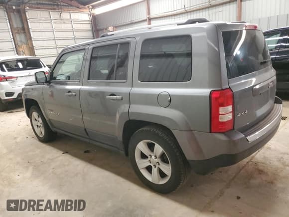 ✅ 2011 Jeep Patriot Latitude X • VIN: 1J4NF4GB7BD196687 • Lot: 50534765. Wystawiony na Copart z przebiegiem 144 339 mil. Bezpłatny archiwum sprzedaży aukcyjnych z USA i szczegółowy raport historii pojazdu na DreamBid. Zdjęcie 2.