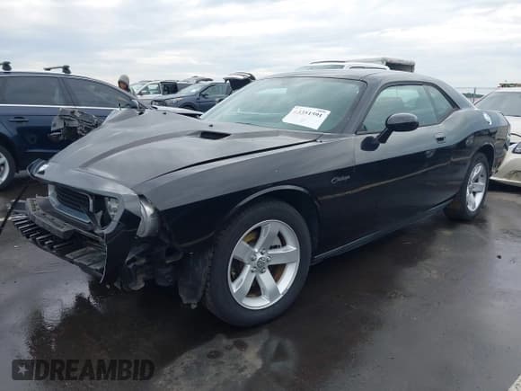 ✅ 2010 Dodge Challenger SE • VIN: 2B3CJ4DV6AH195141 • Лот: 43351591. Опубликован ранее на IAAI с пробегом 164 248 миль. Бесплатный доступ к архиву аукционных продаж из США и подробный отчёт об истории автомобиля на DreamBid. Изображение 2.