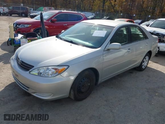 ✅ 2004 Toyota Camry SE • VIN: 4T1BE32K14U371091 • Lot: 43697344. Wystawiony na IAAI z przebiegiem 190 211 mil. Bezpłatny archiwum sprzedaży aukcyjnych z USA i szczegółowy raport historii pojazdu na DreamBid. Zdjęcie 2.